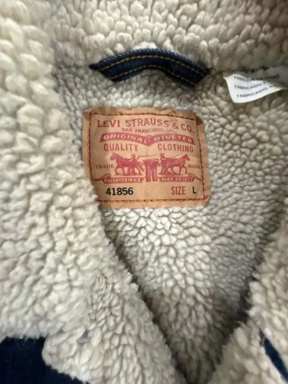Levi's Type III Sherpa Lined Denim Trucker Jacket Size L